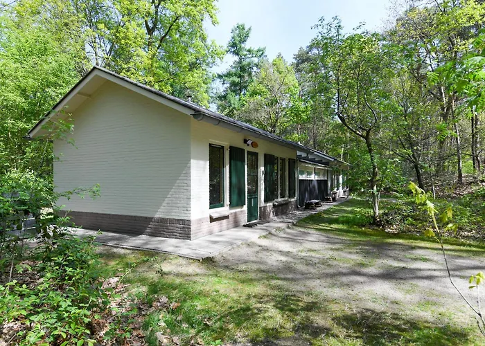 度假居 Tine Boshuisje Veluwe *